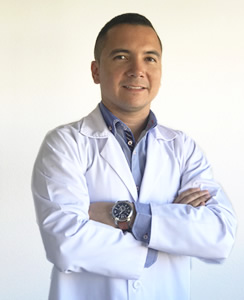 Dr. Wiliam Bedoya